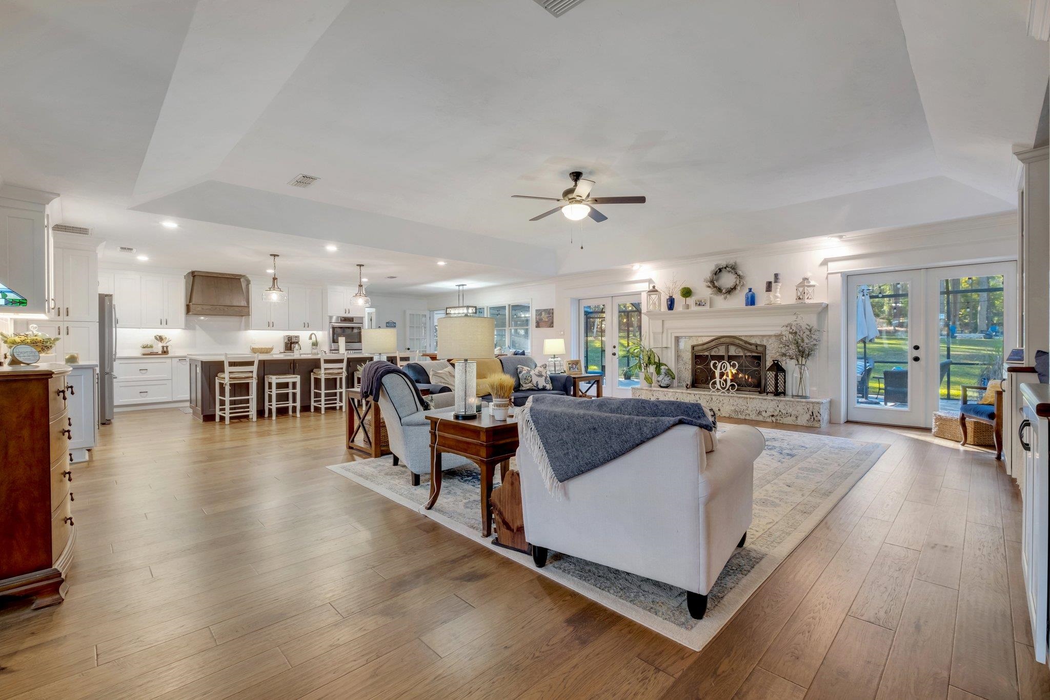 8047 Evening Star Lane