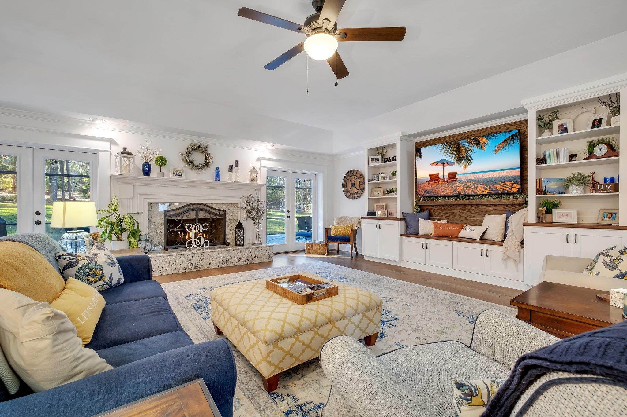 8047 Evening Star Lane