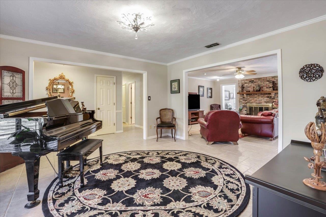 3300 Foley Drive