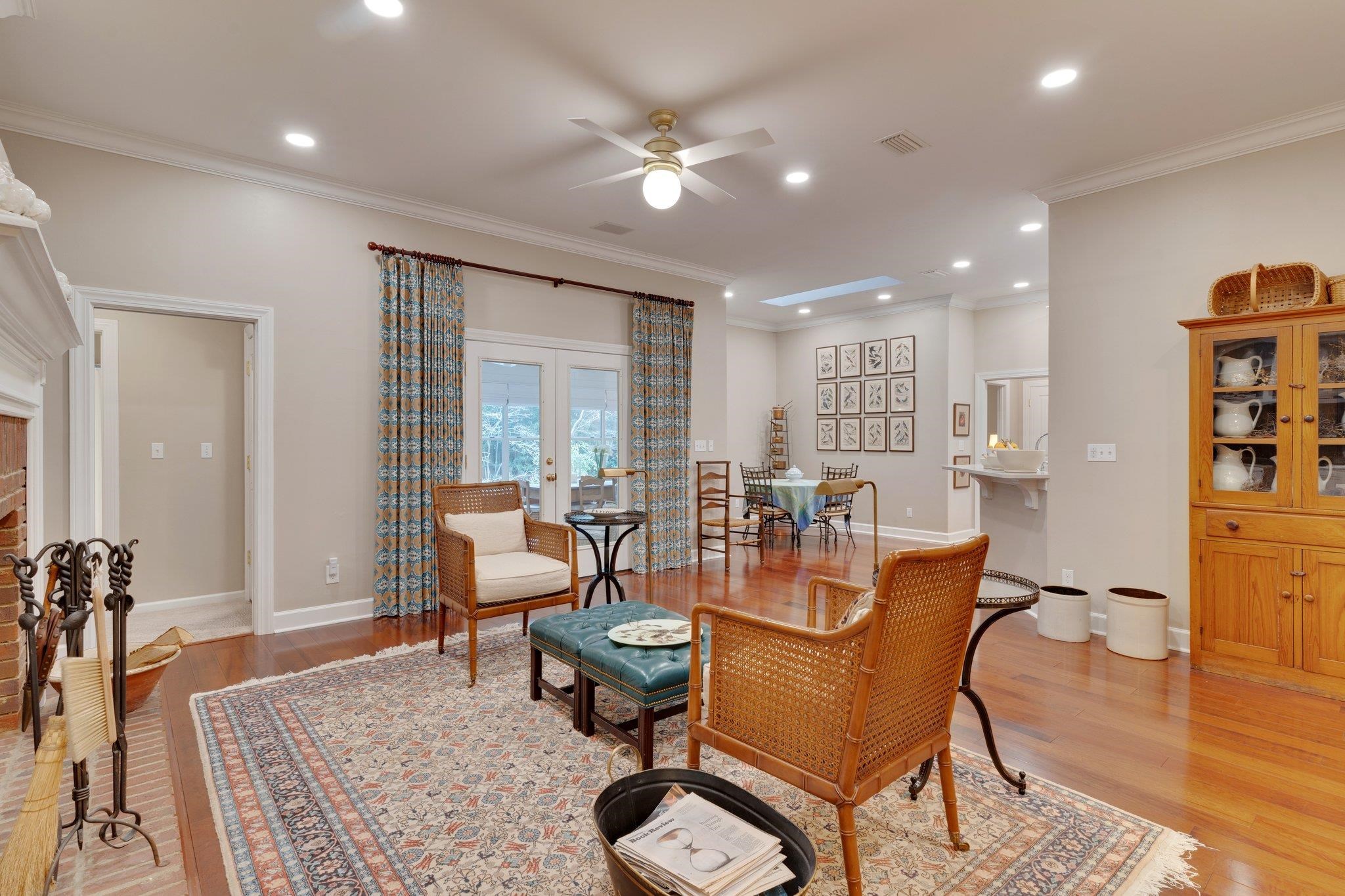 1300 Peacefield Place