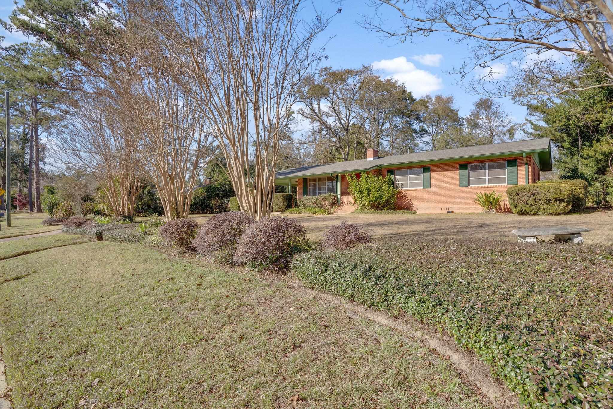 1230 Circle Drive