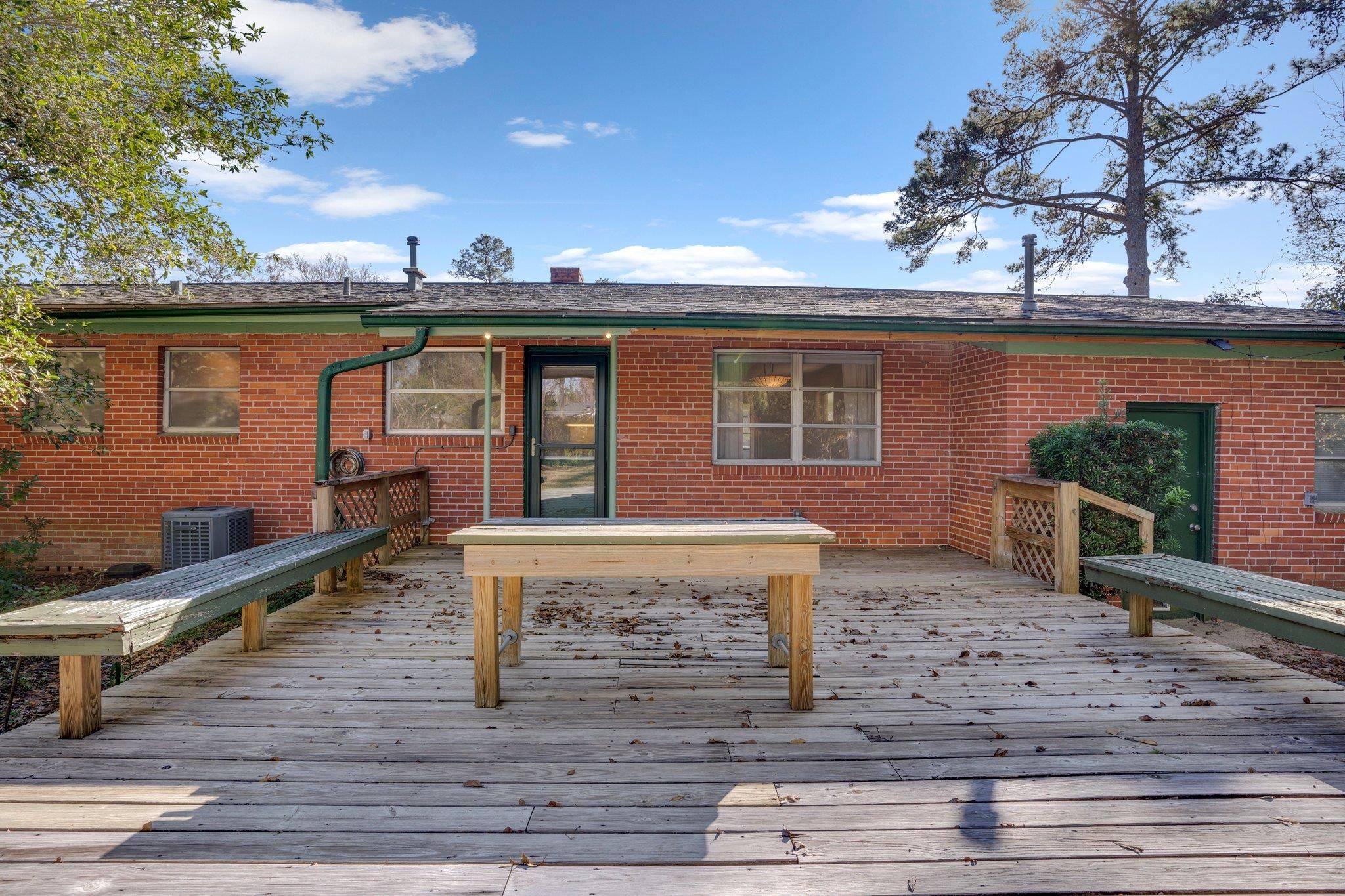 1230 Circle Drive