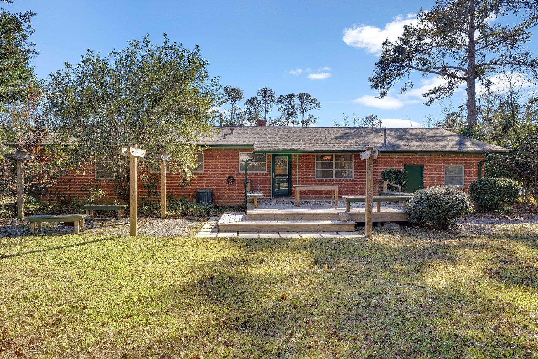 1230 Circle Drive