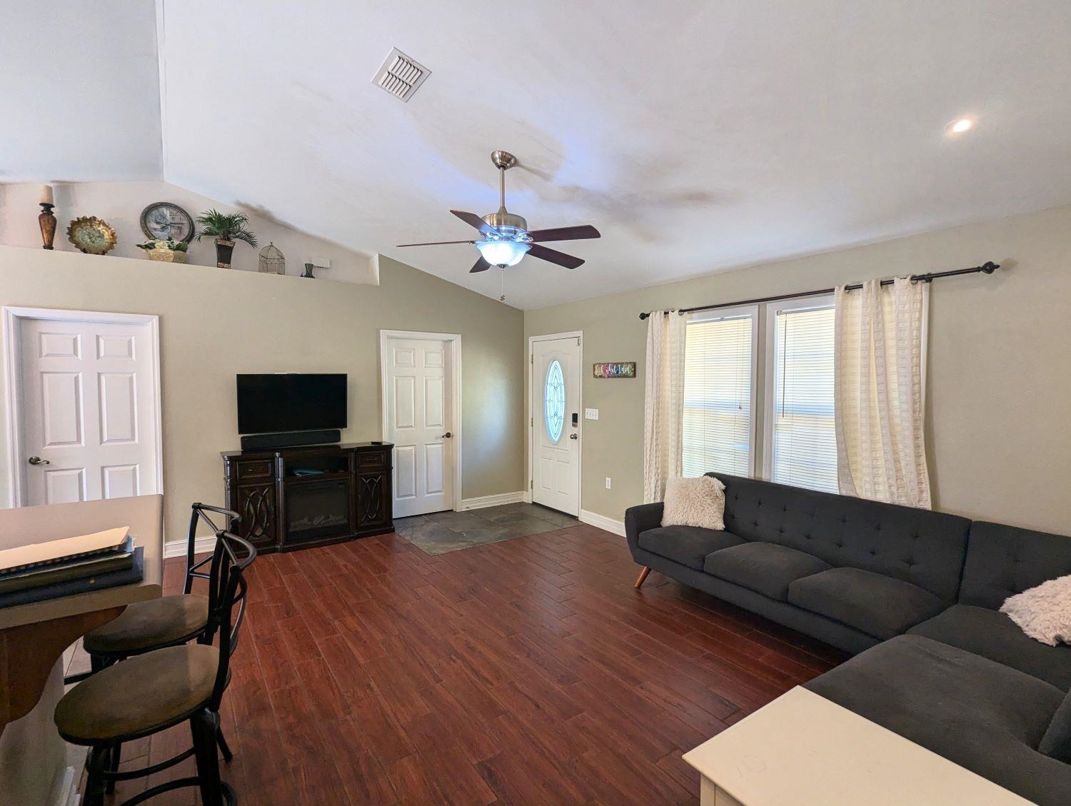 2865 Jewell Drive