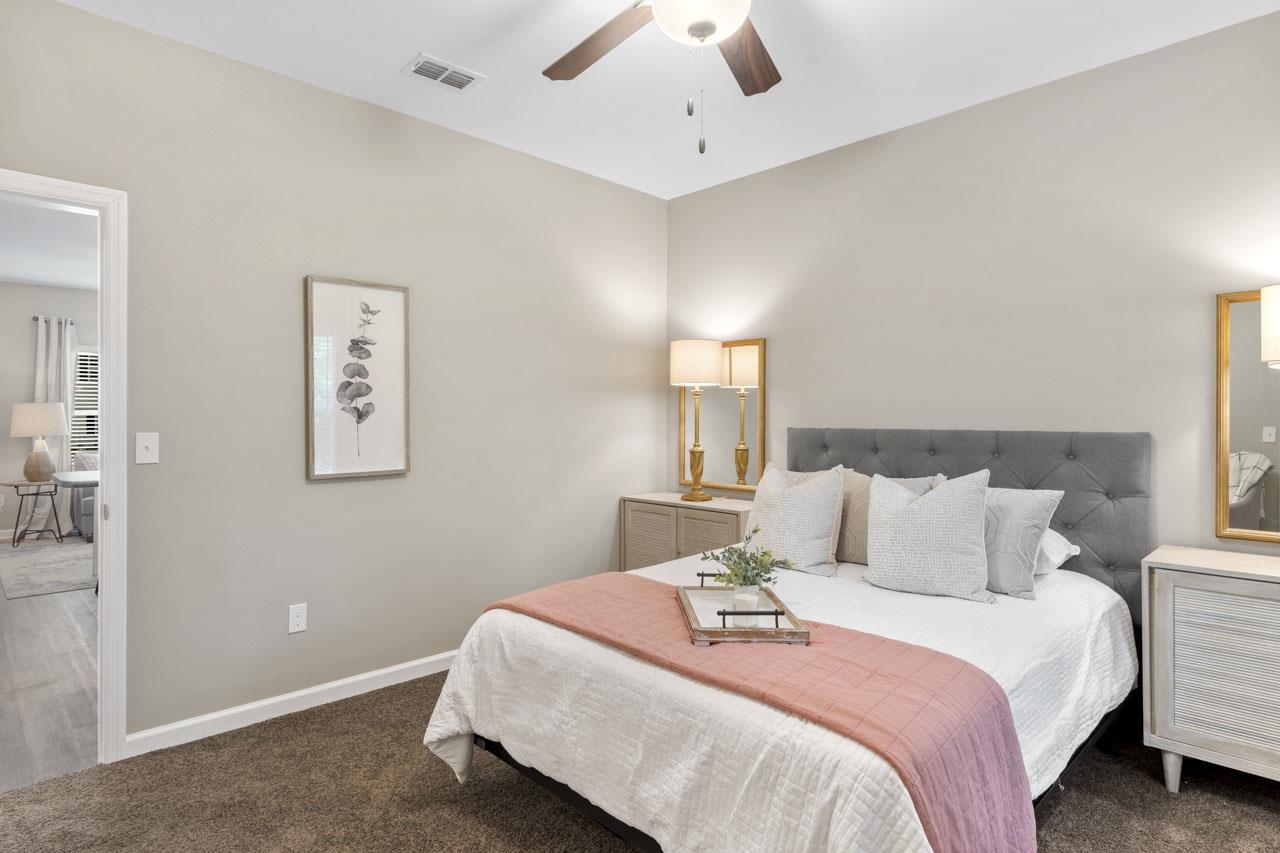 2221 Cedarbrook Court Unit: 2221