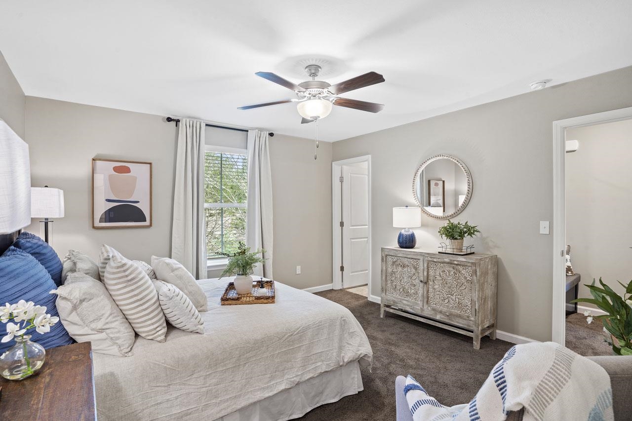 2221 Cedarbrook Court Unit: 2221