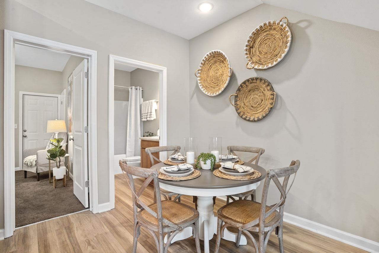 2221 Cedarbrook Court Unit: 2221