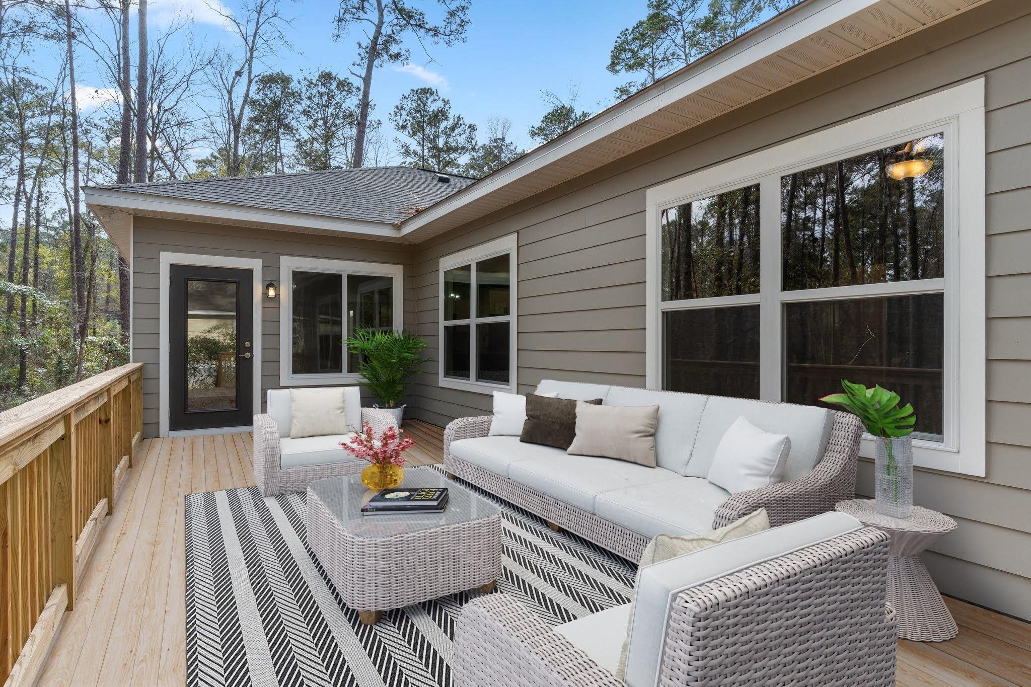 3471 Hawks Hill Trail