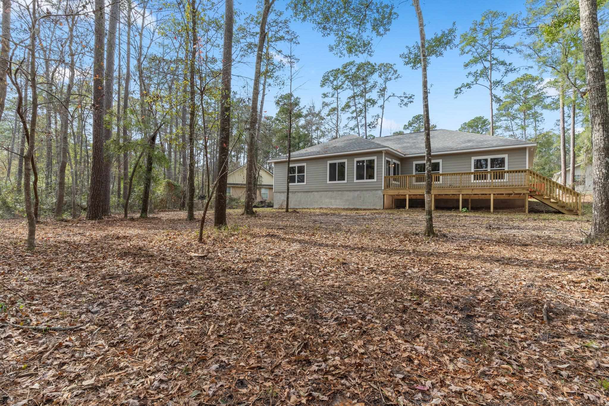3471 Hawks Hill Trail