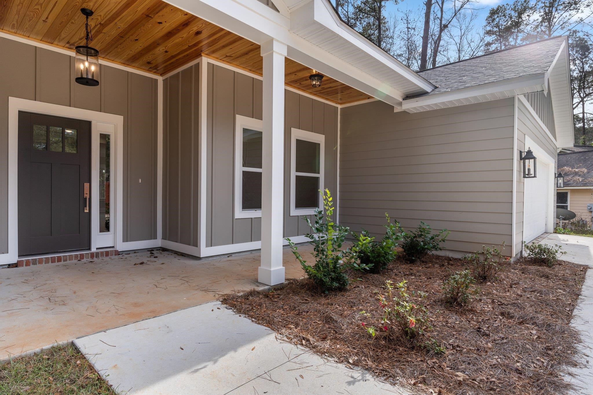 3471 Hawks Hill Trail