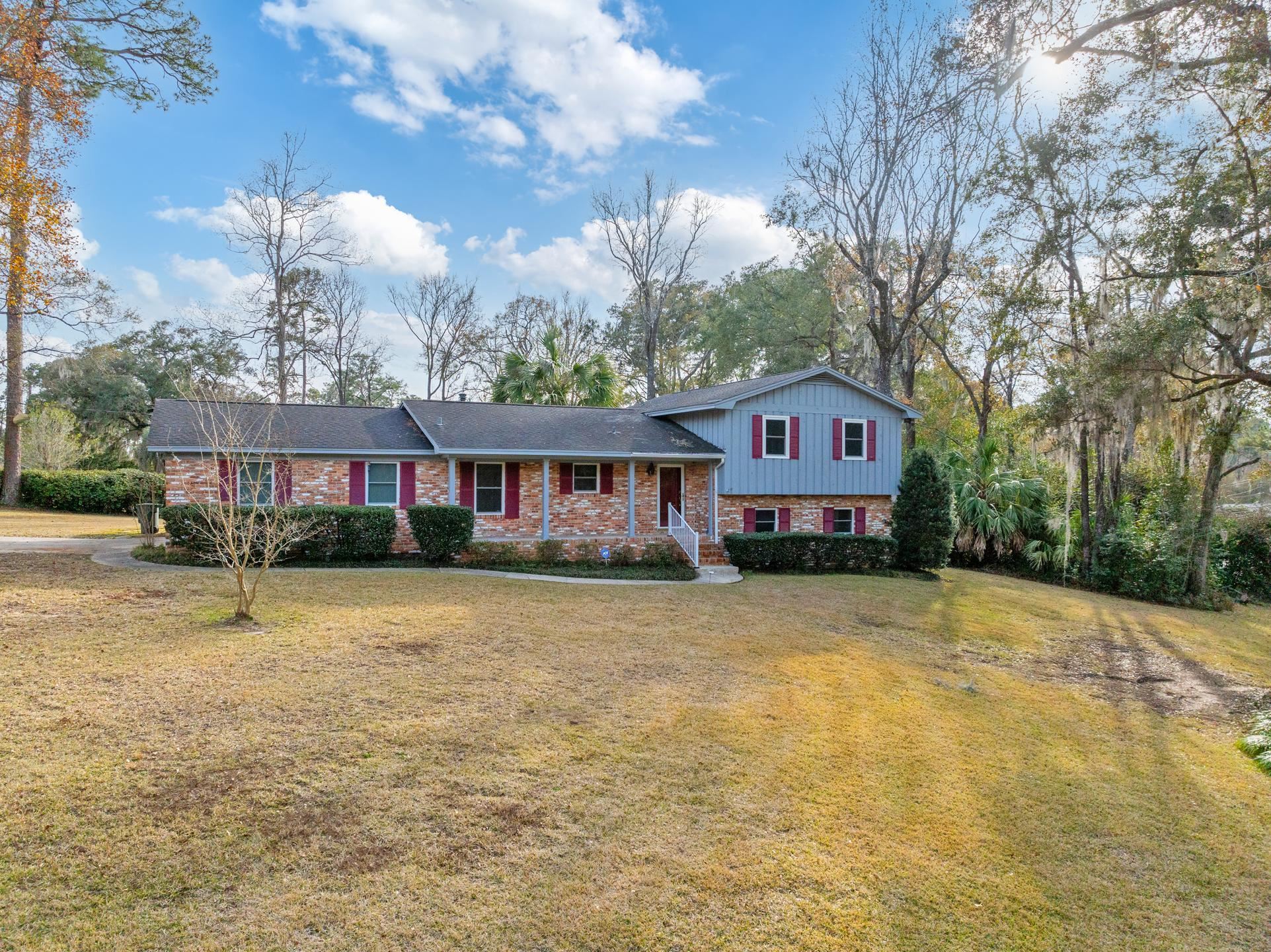 1906 NANTICOKE Circle