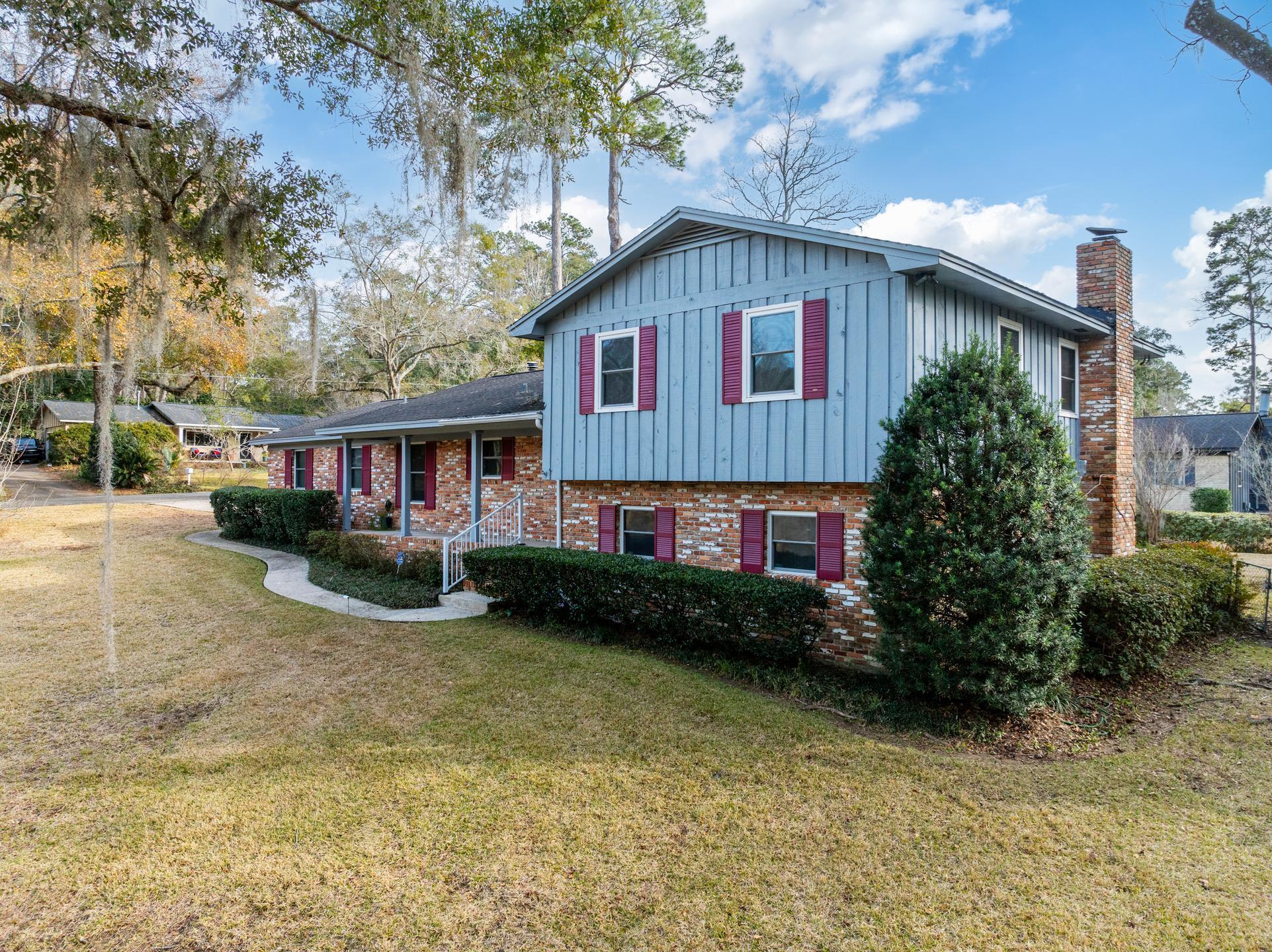 1906 NANTICOKE Circle