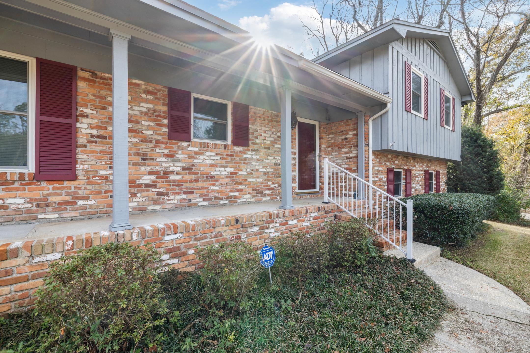 1906 NANTICOKE Circle