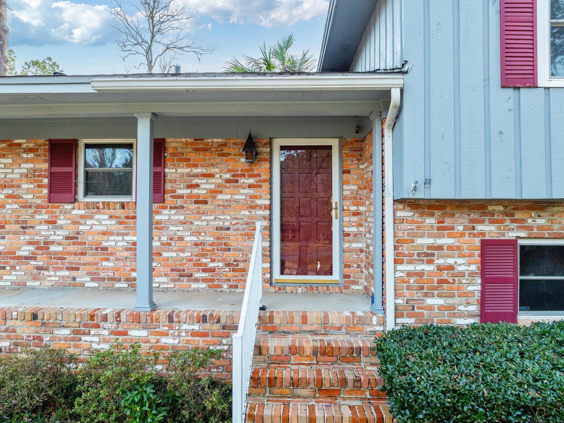 1906 NANTICOKE Circle