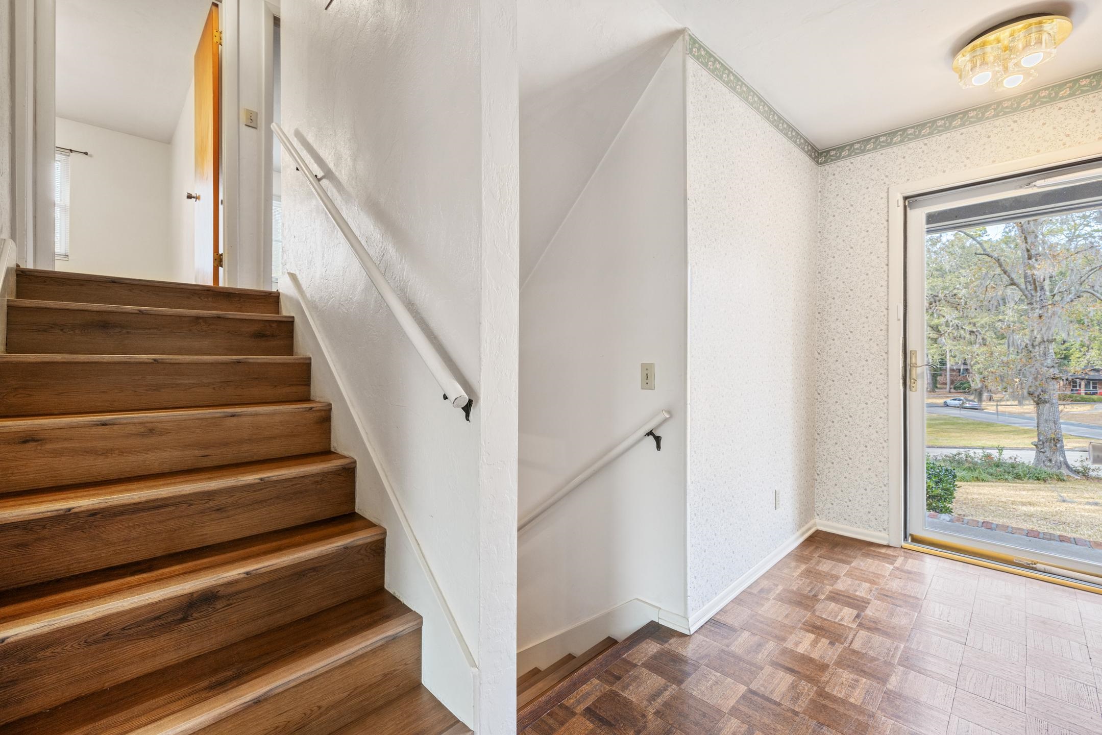 1906 NANTICOKE Circle