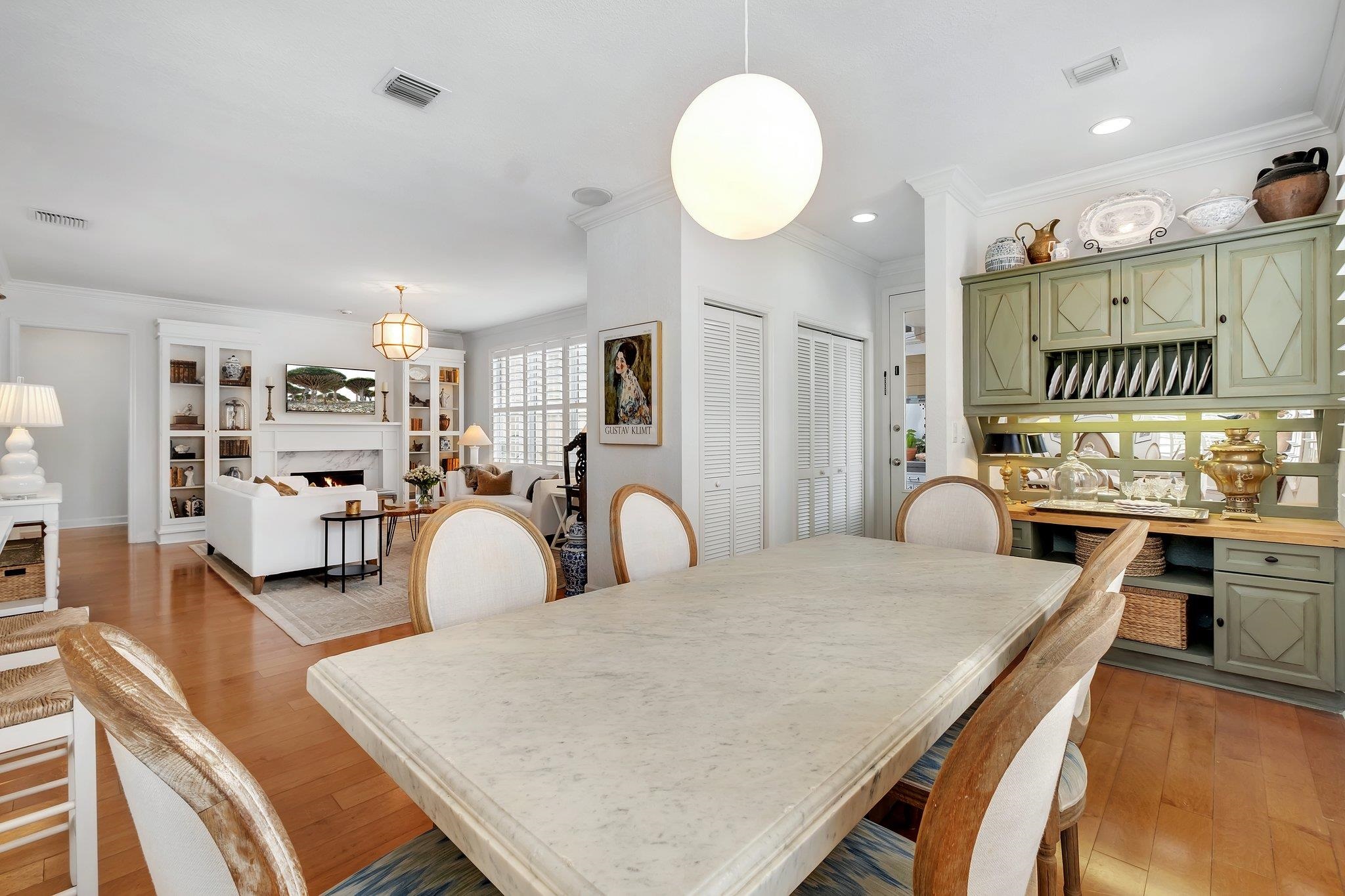 4213 Summertree Drive