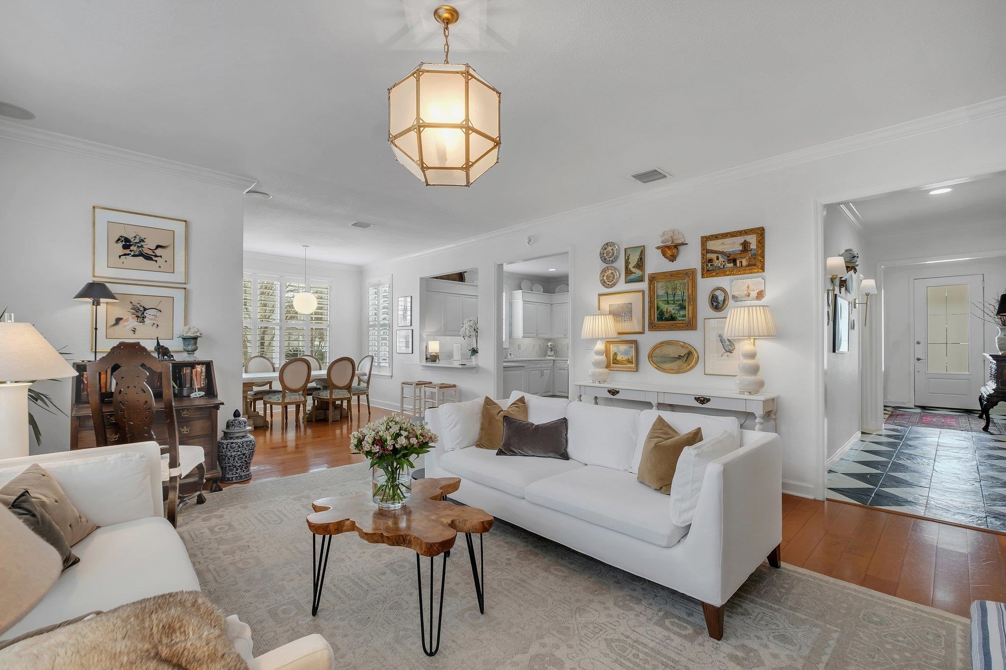 4213 Summertree Drive