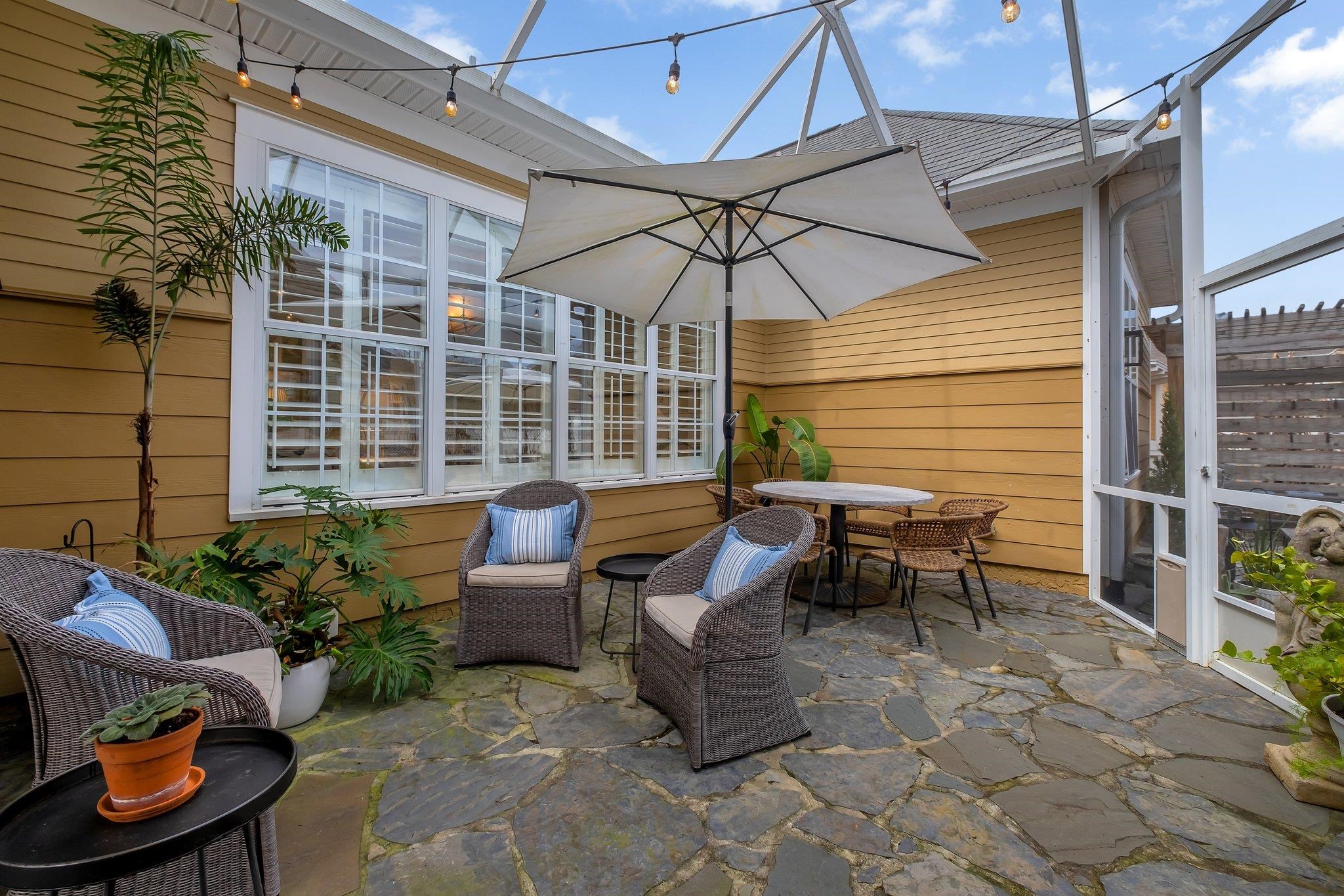 4213 Summertree Drive