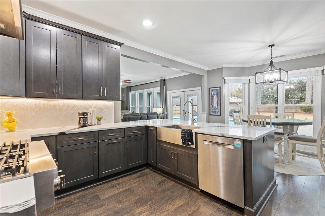 6010 QUAIL RIDGE DRIVE