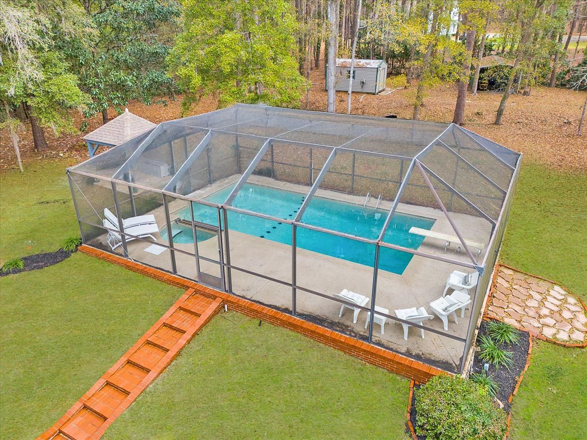 6511 Aqueduct Court