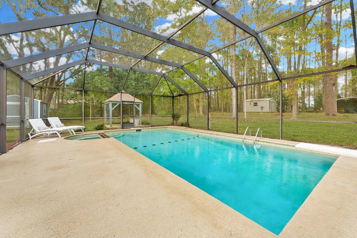 6511 Aqueduct Court