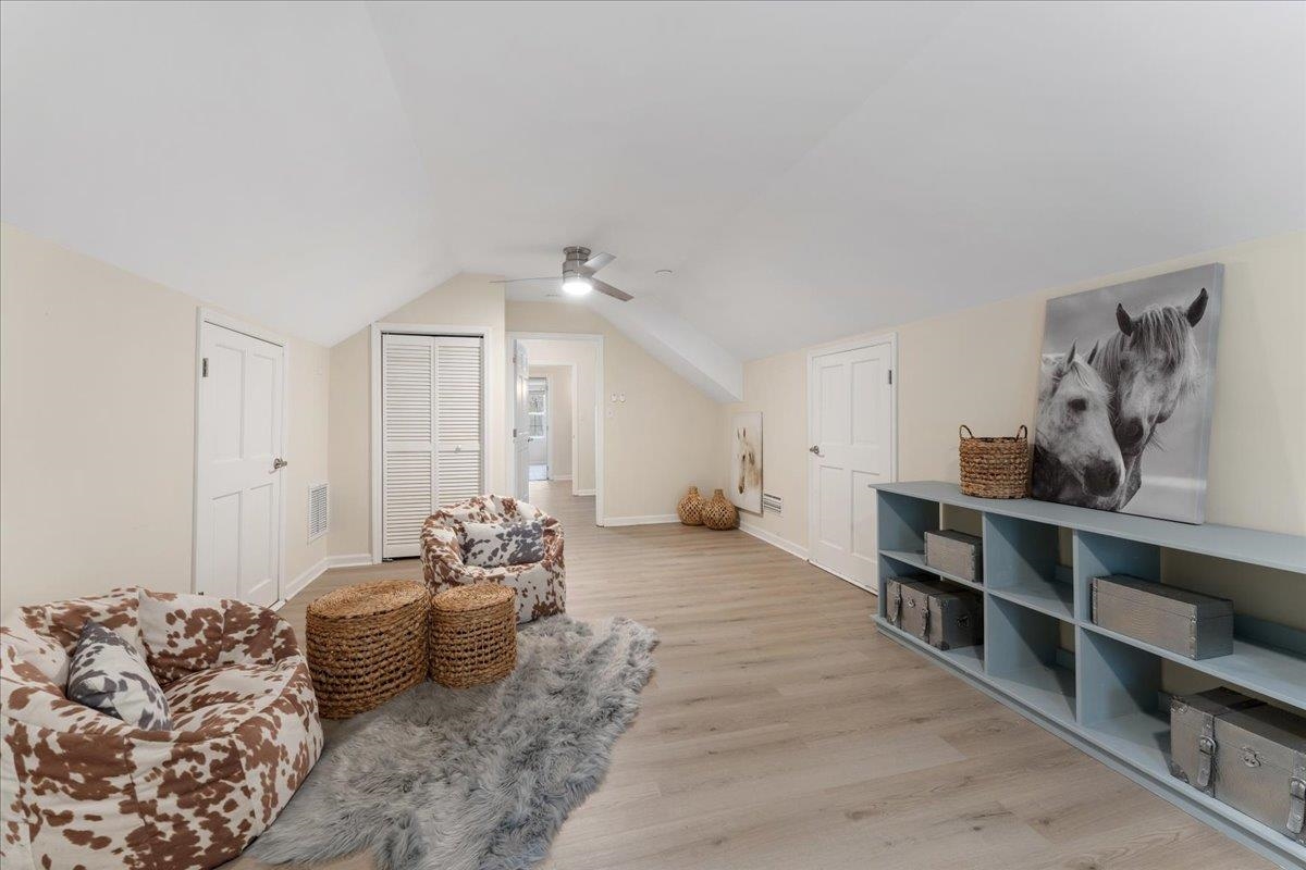 6511 Aqueduct Court