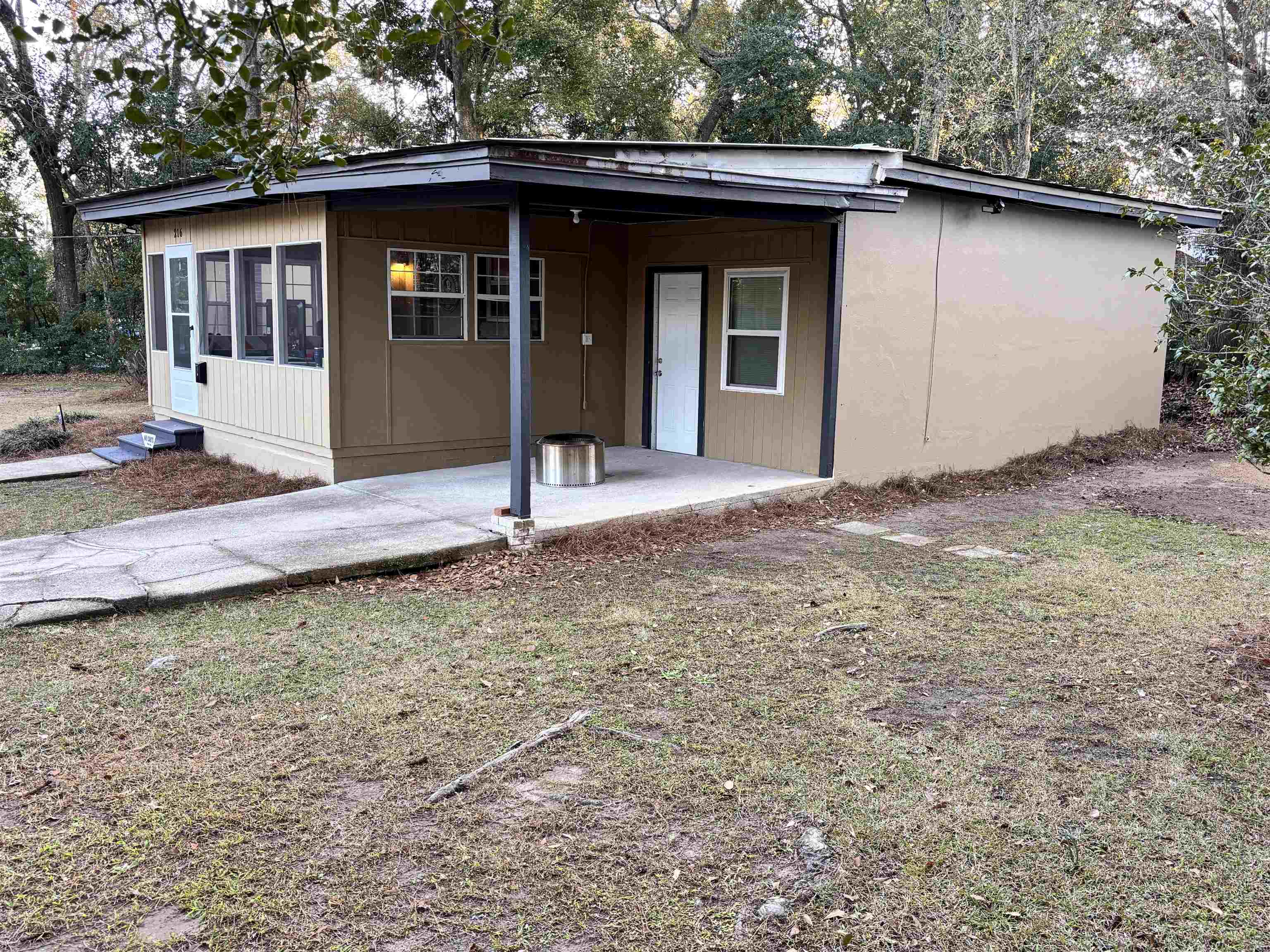 216 Westridge Drive
