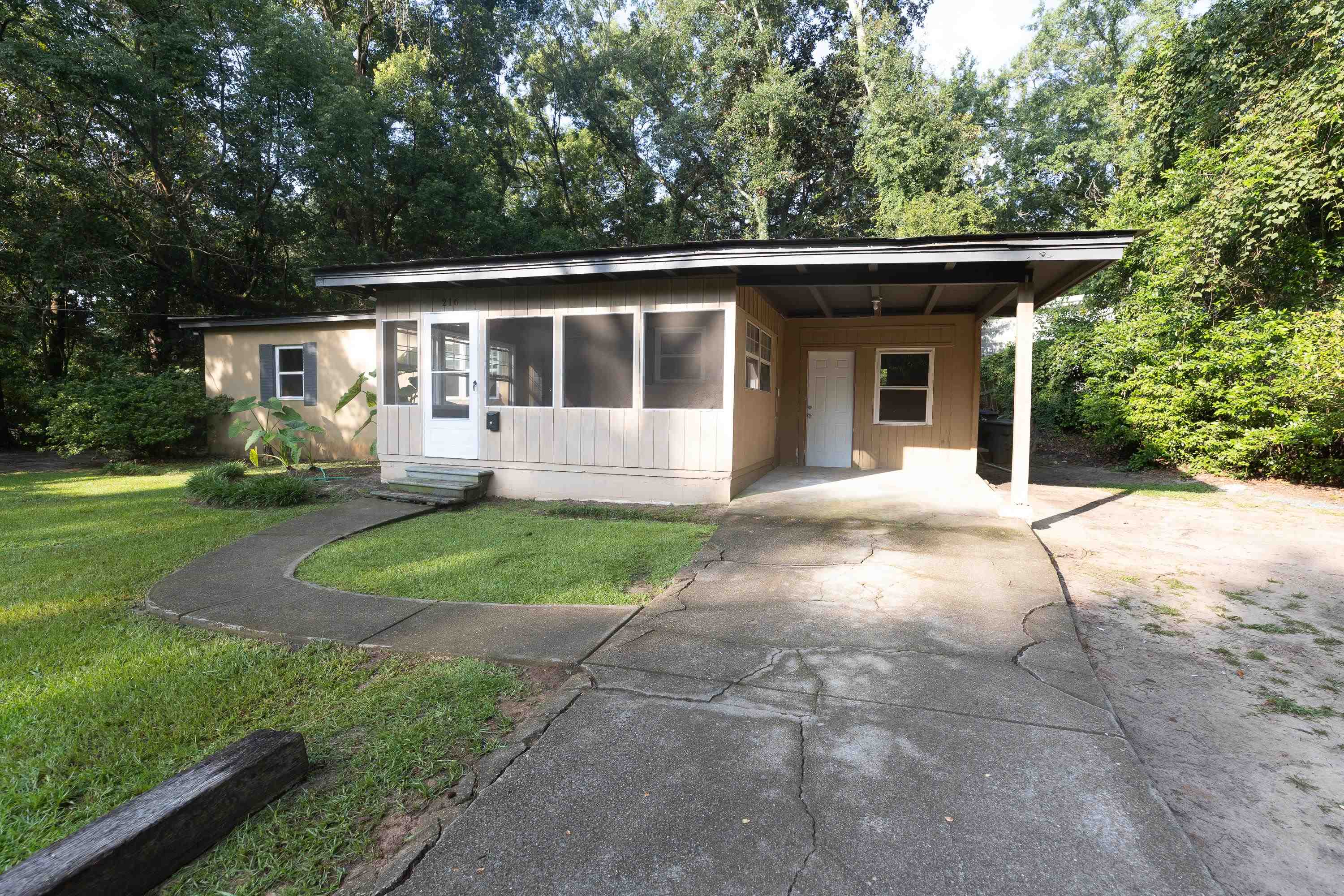 216 Westridge Drive