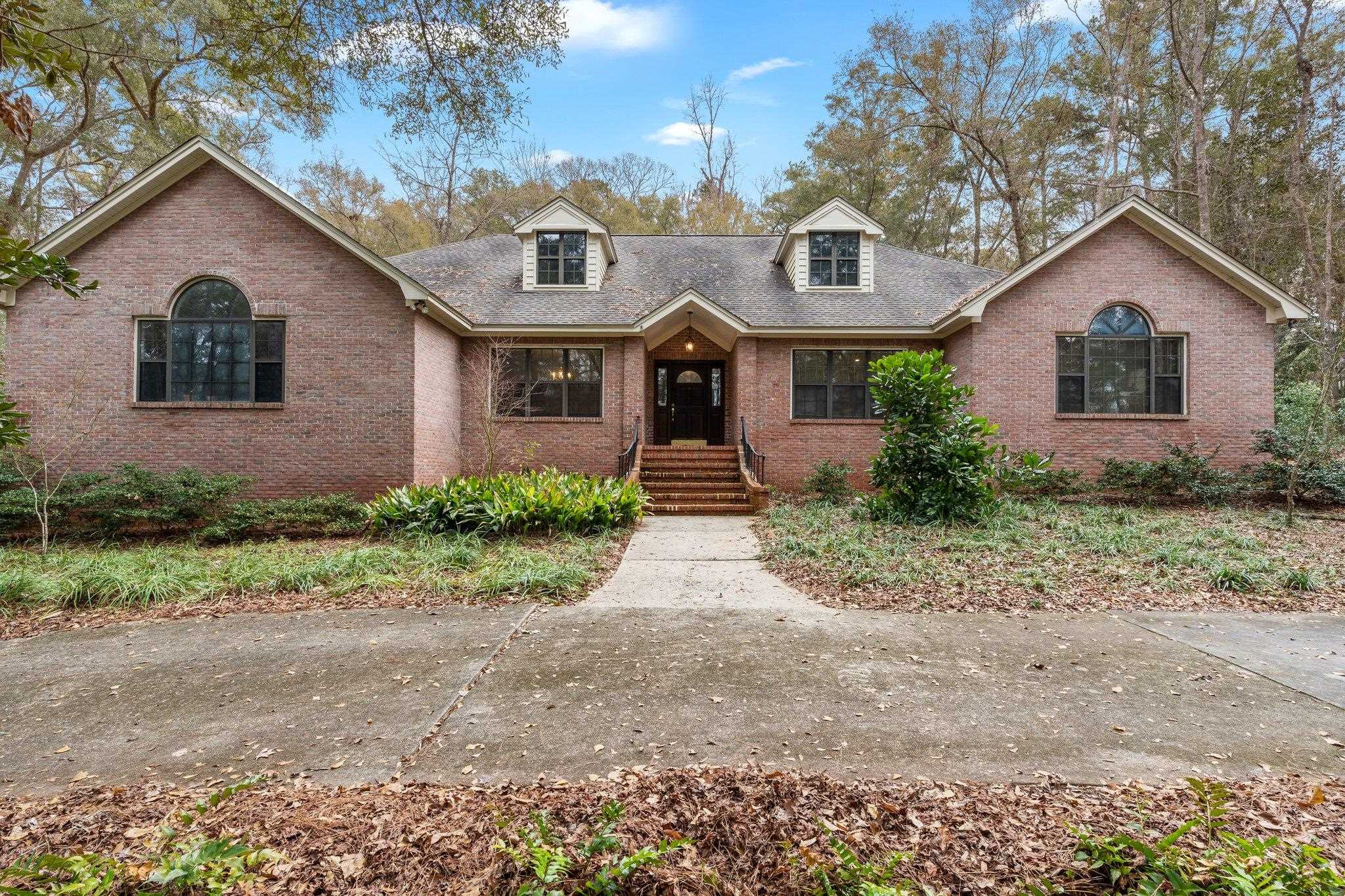 3825 Bobbin Brook Circle