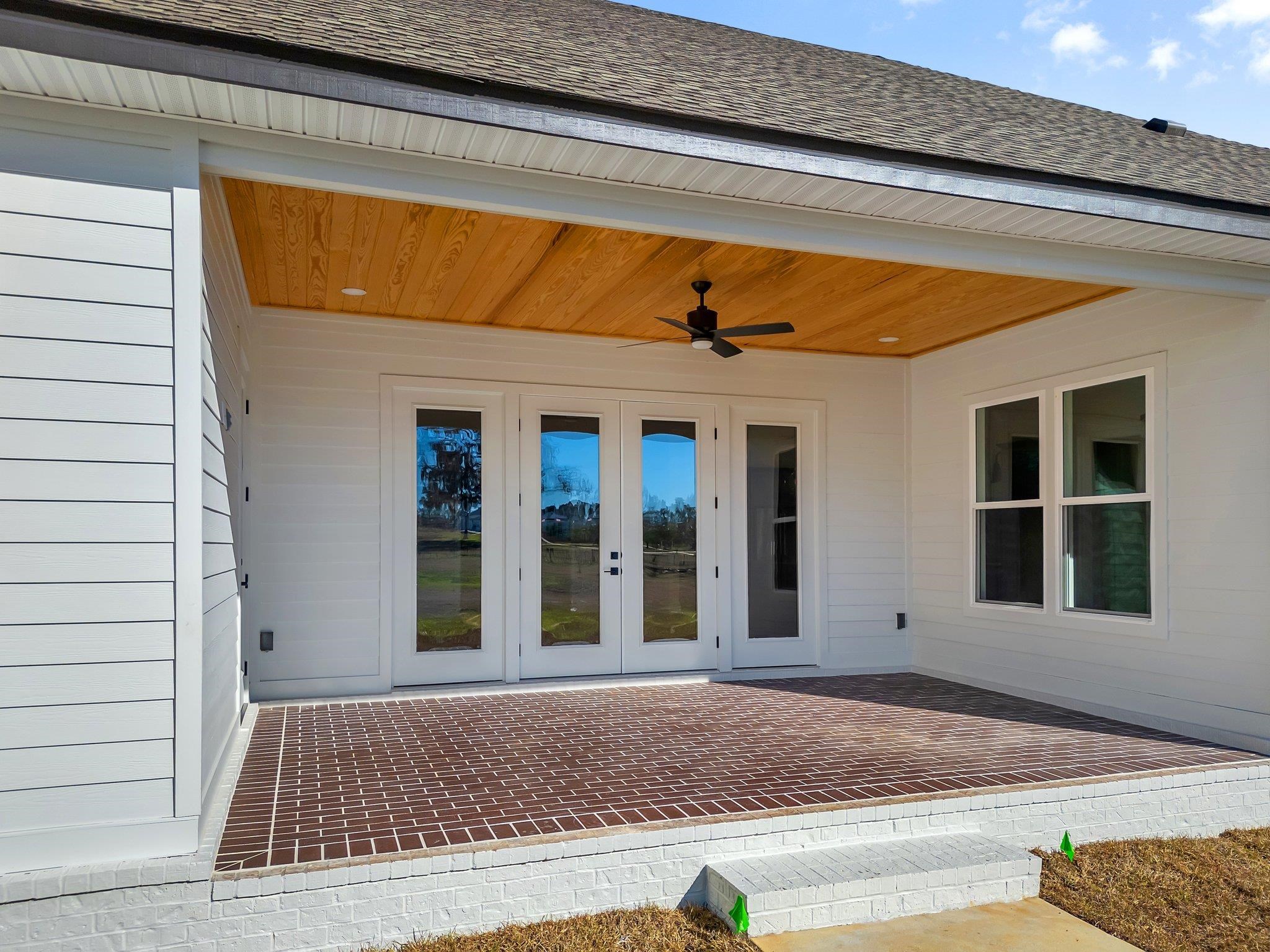 9013 Tabb Lane