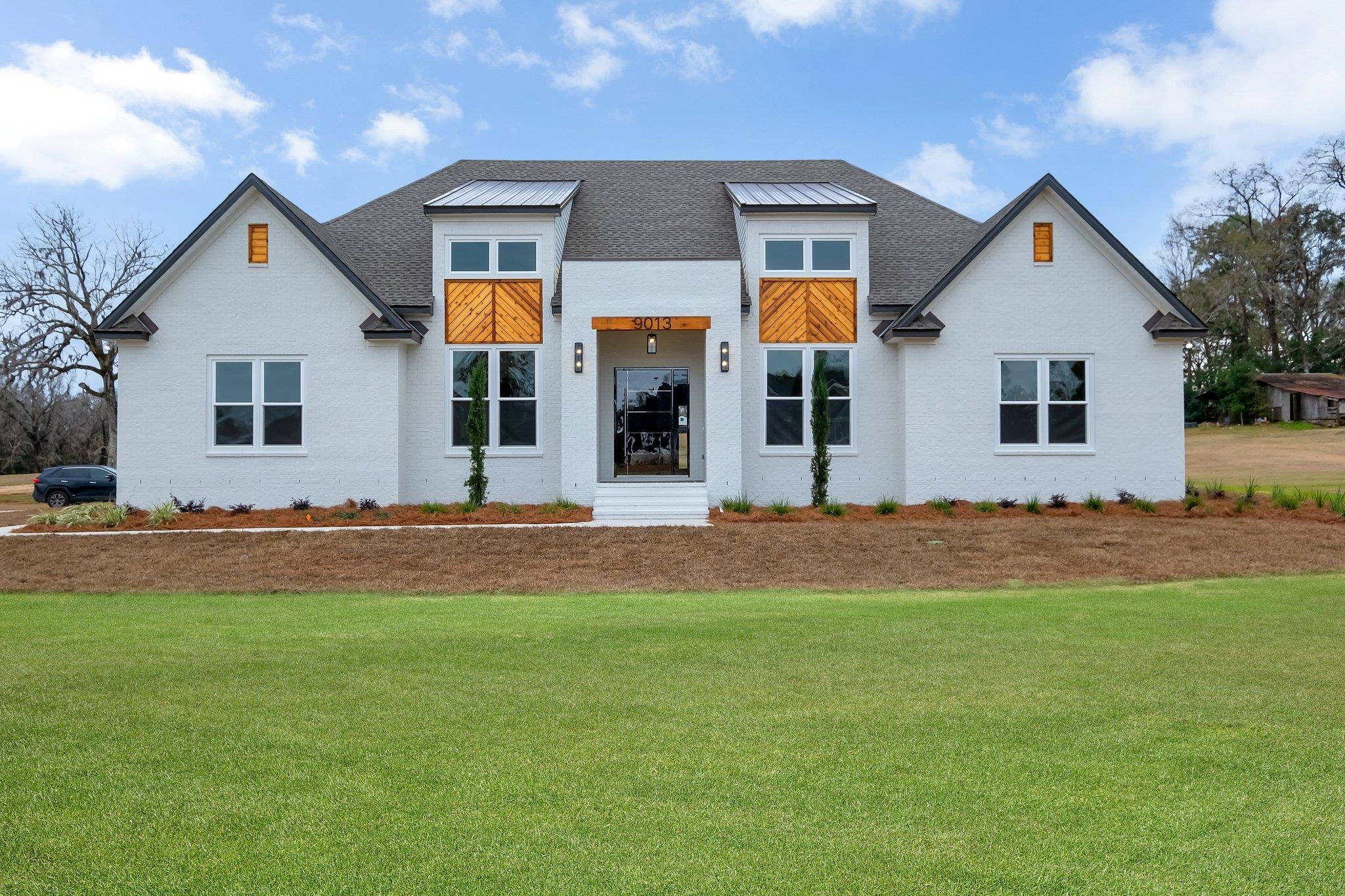 9013 Tabb Lane