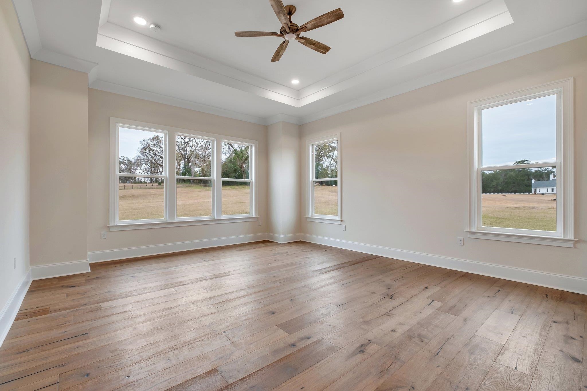 9013 Tabb Lane