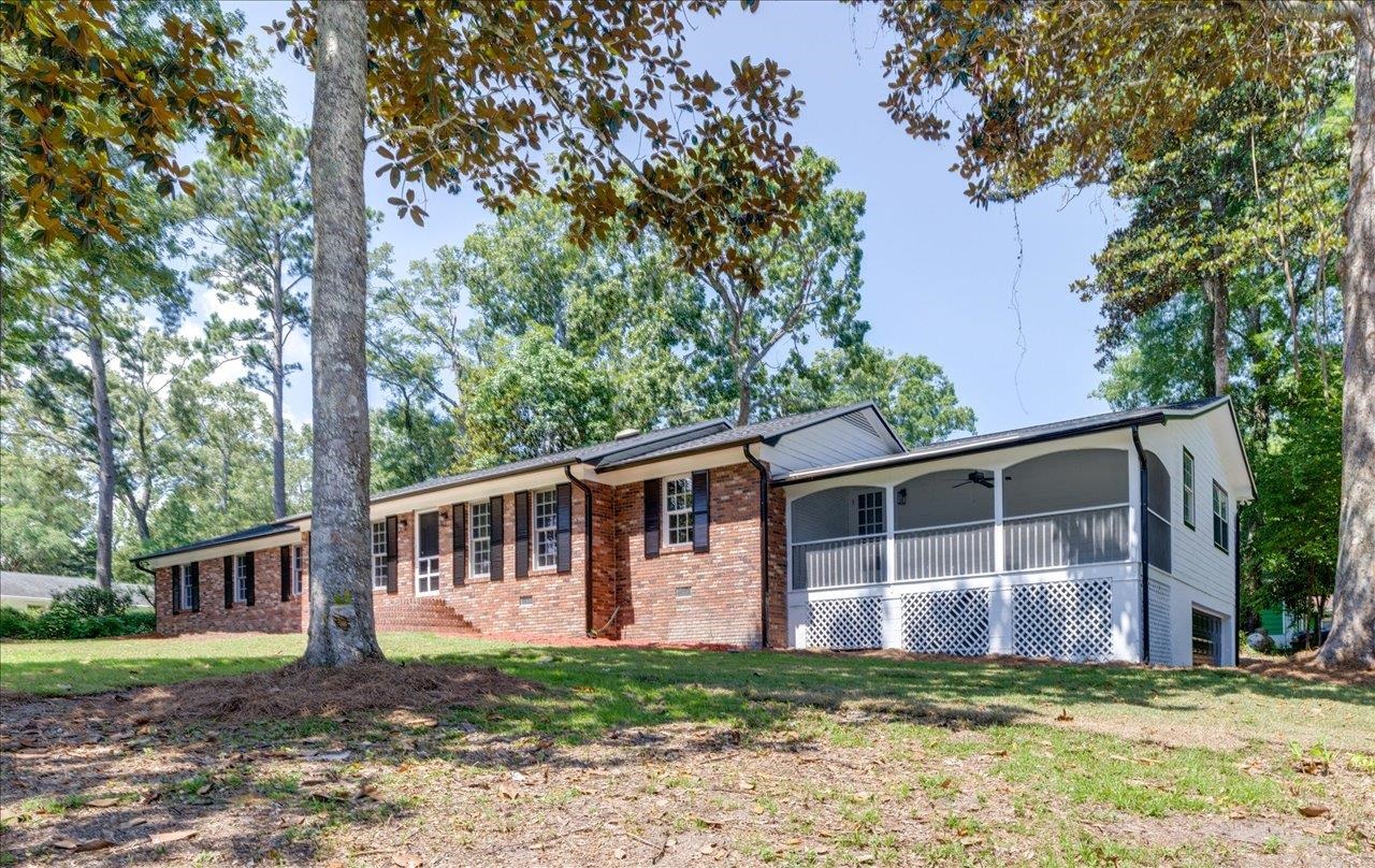 3752 Suffolk Drive
