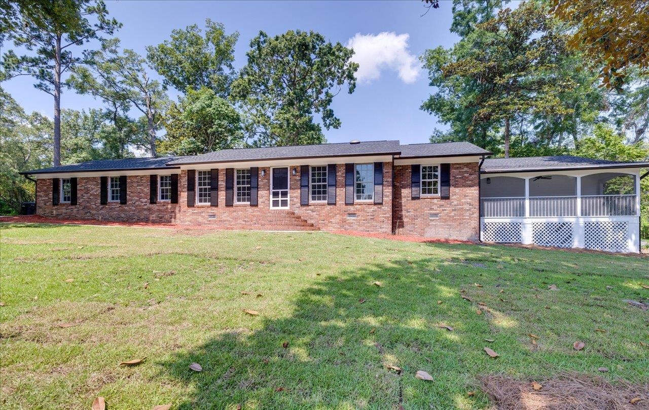 3752 Suffolk Drive
