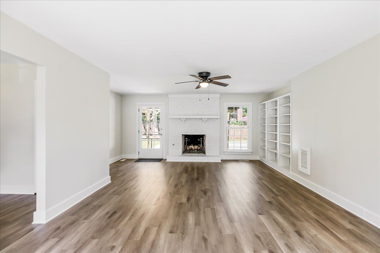 3752 Suffolk Drive