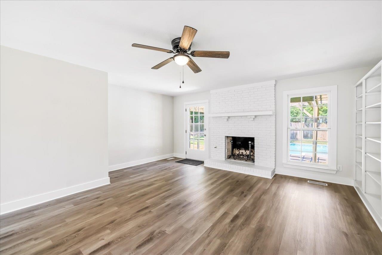 3752 Suffolk Drive