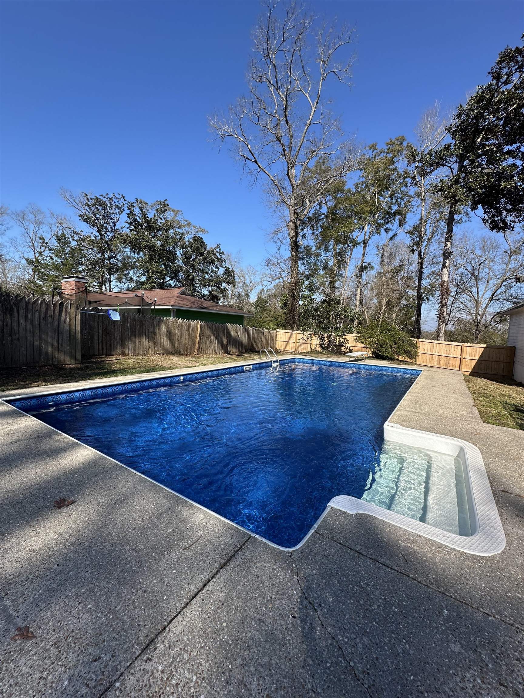 3752 Suffolk Drive