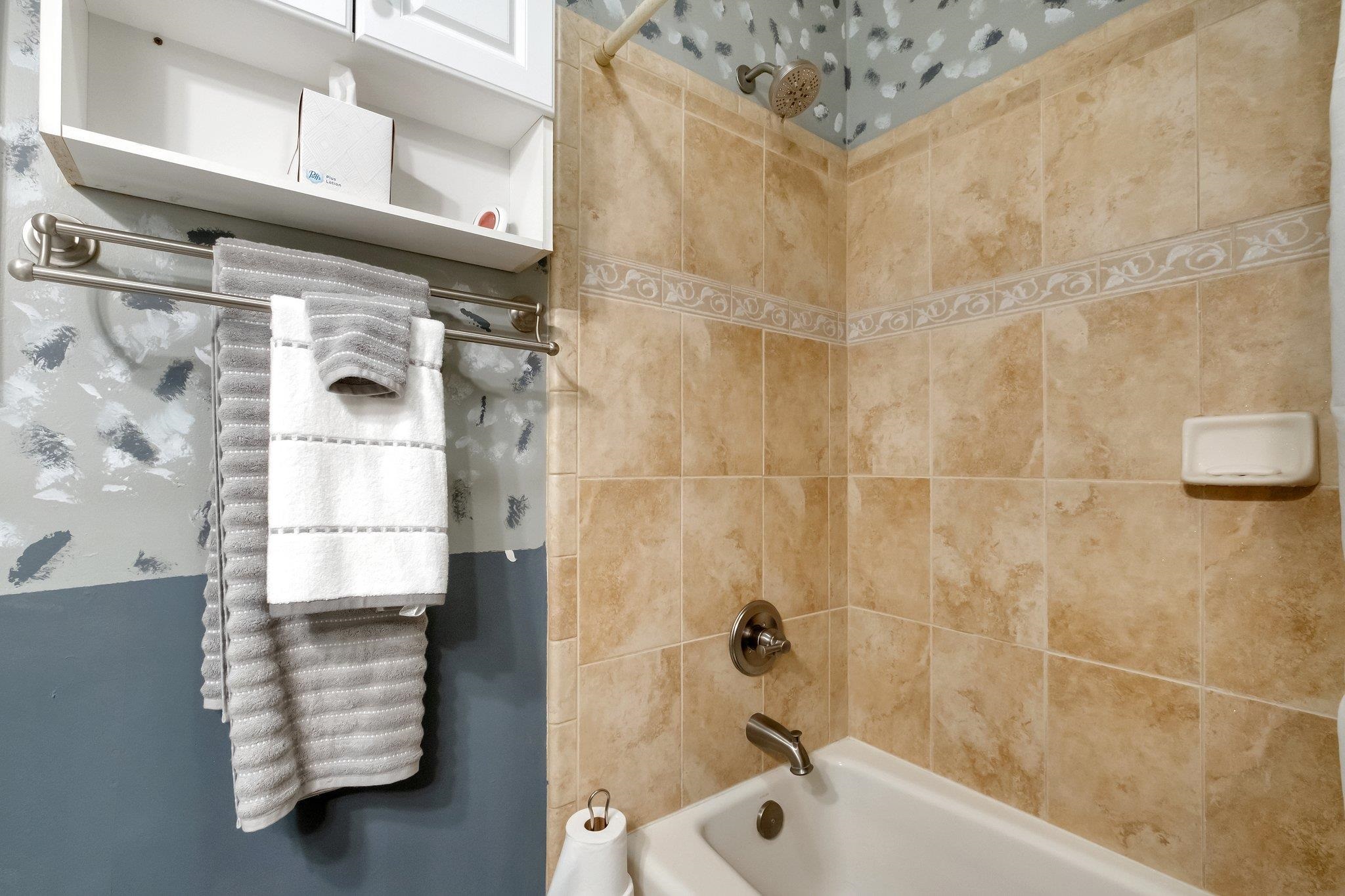 6808 Hill Gail Trail