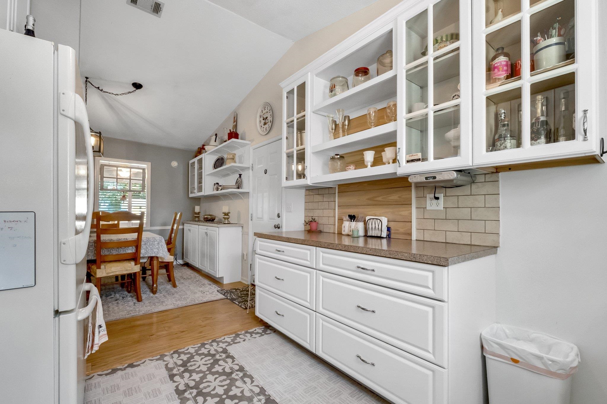 6808 Hill Gail Trail