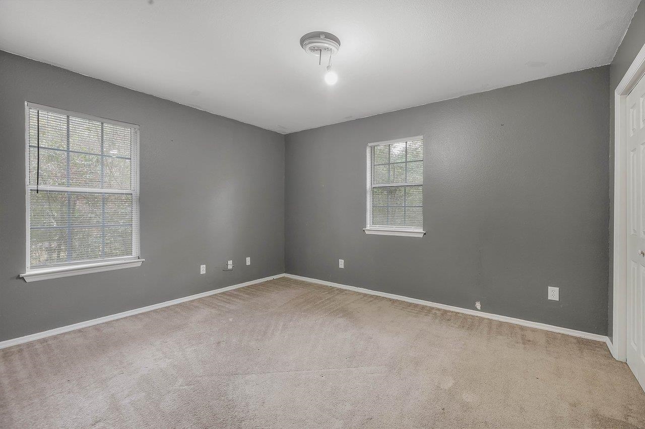 1676 Jaydell Circle