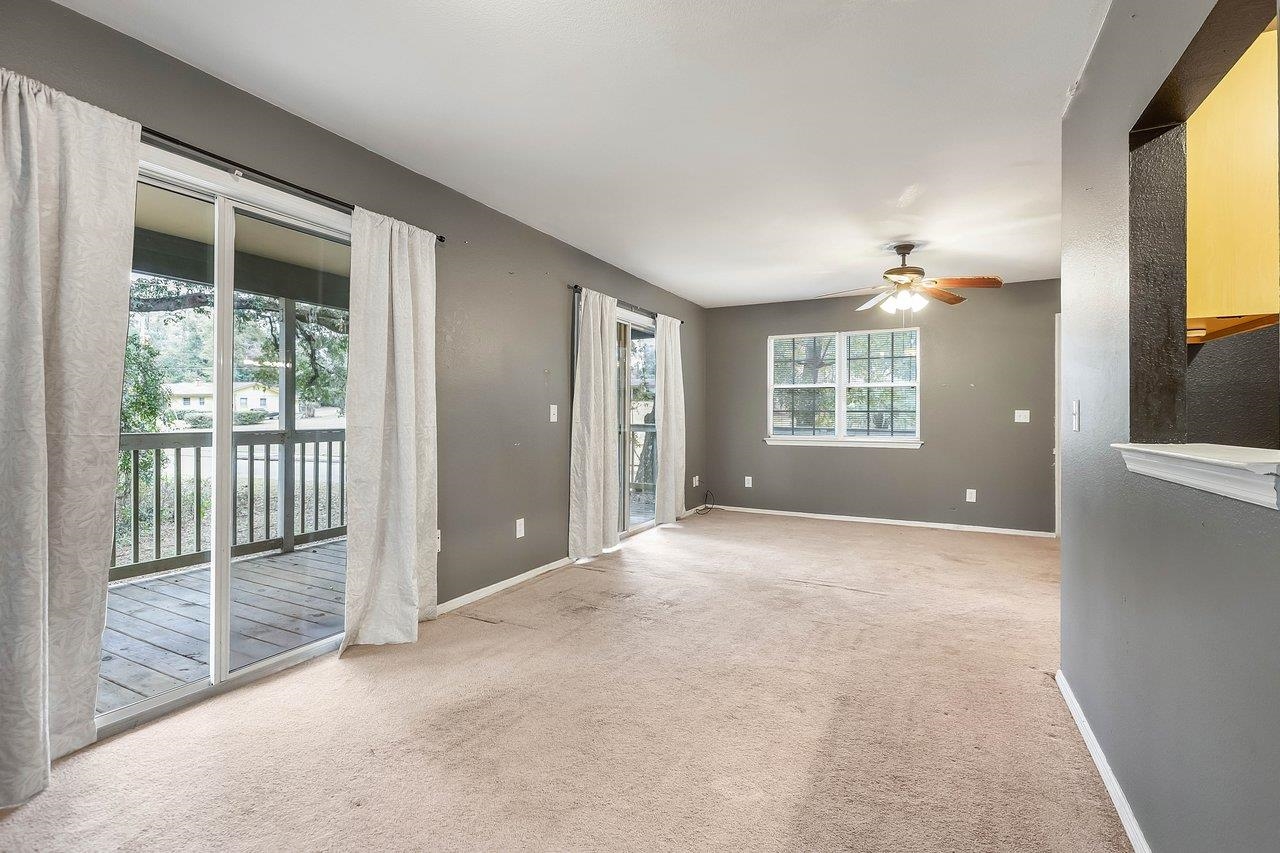 1676 Jaydell Circle