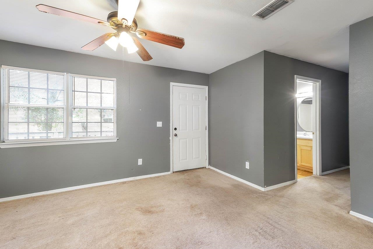 1676 Jaydell Circle
