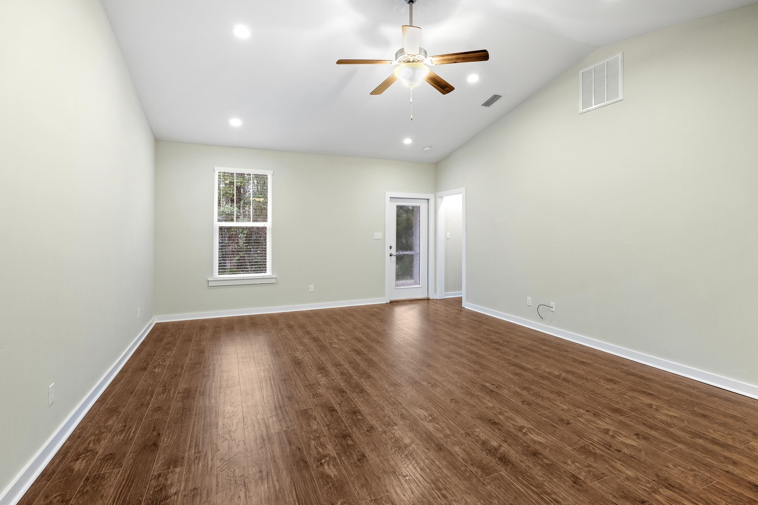 1605 Miccosukee Loop