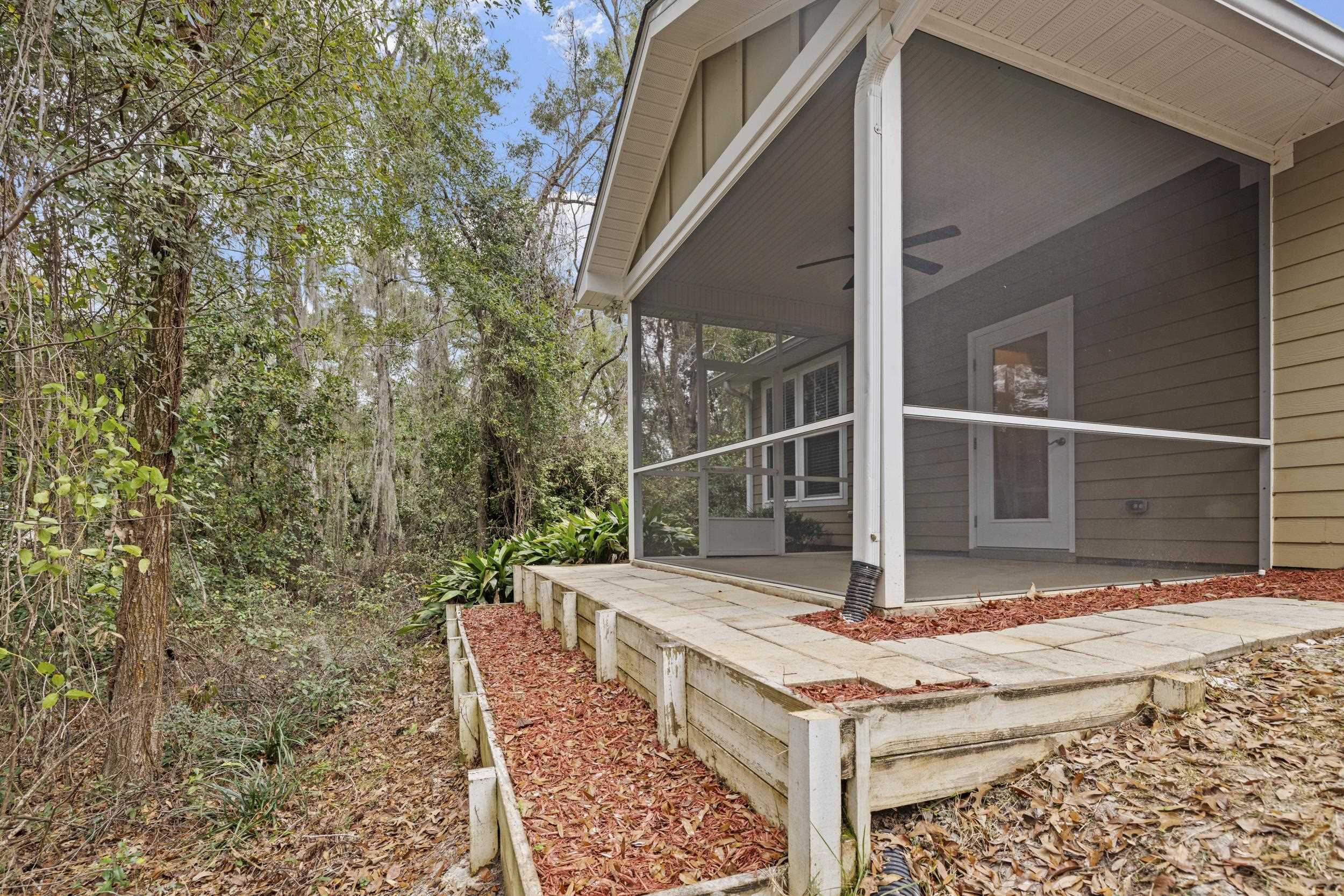 1605 Miccosukee Loop