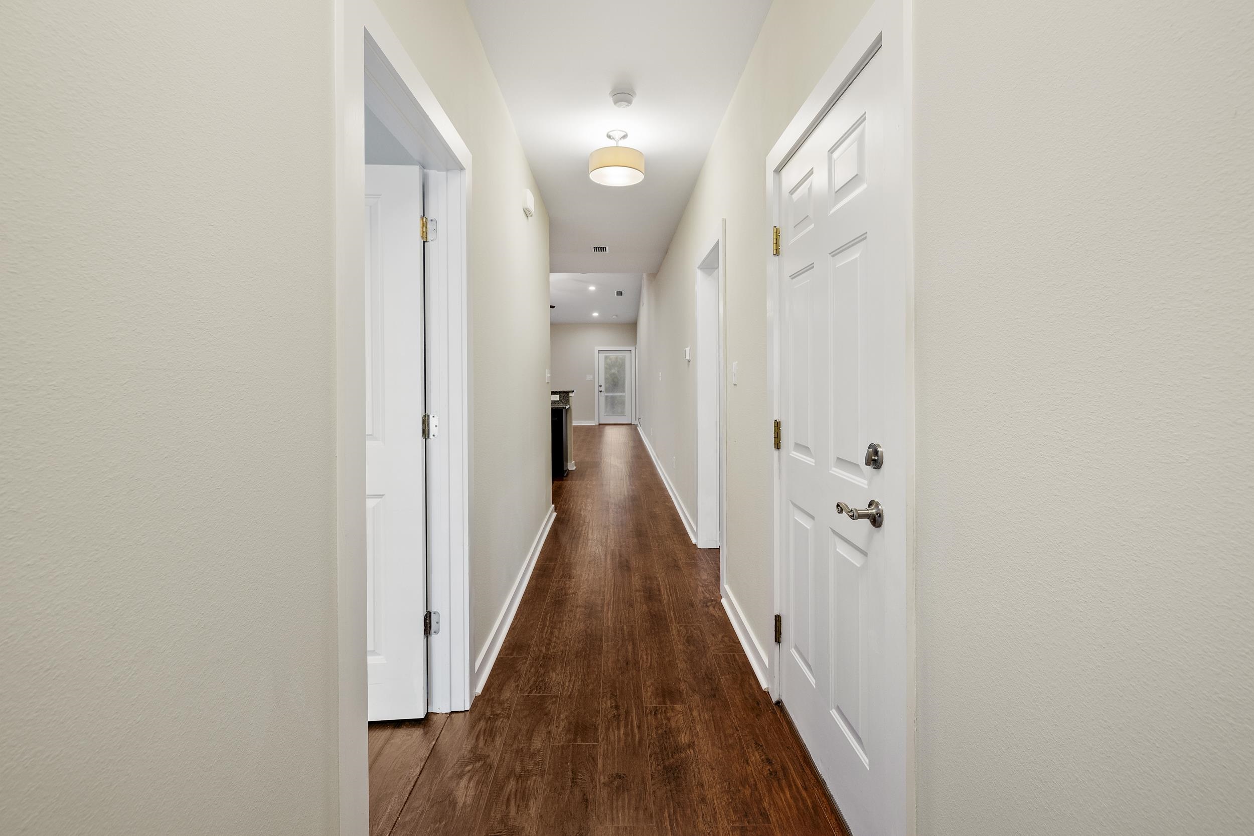 1605 Miccosukee Loop