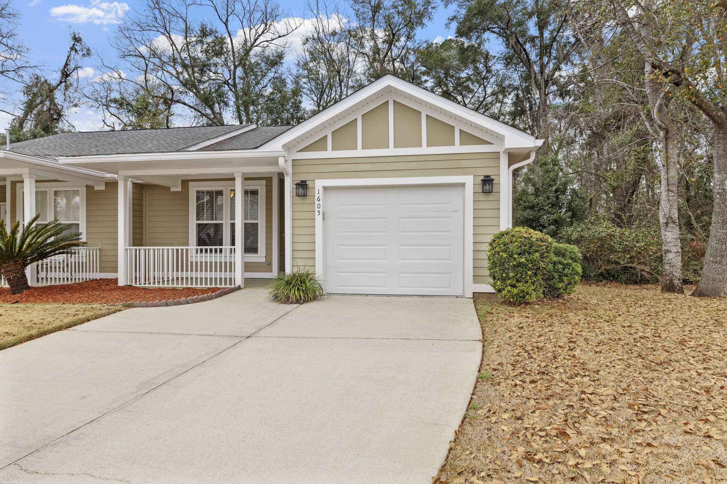 1605 Miccosukee Loop