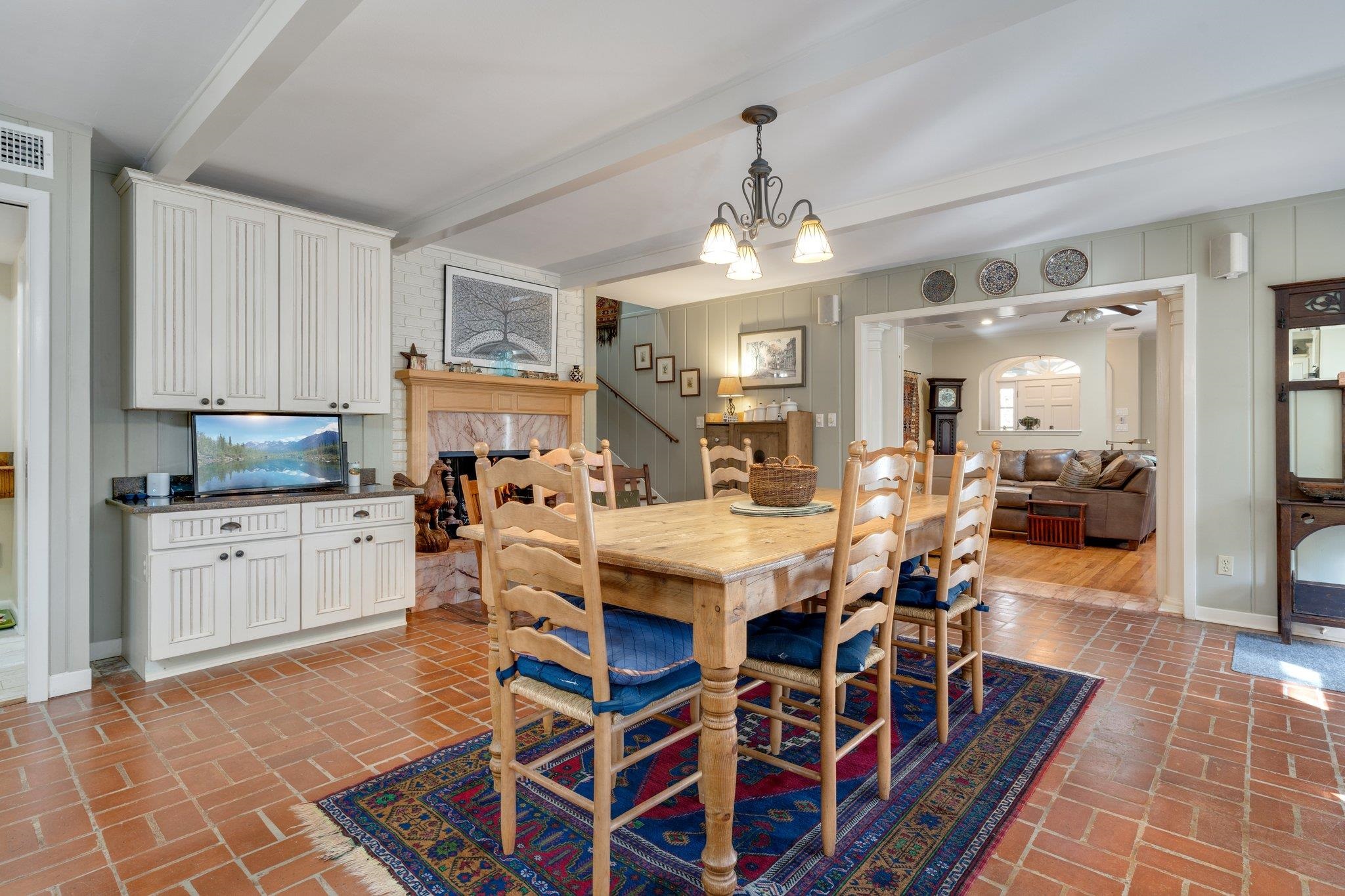 520 Middlebrooks Circle