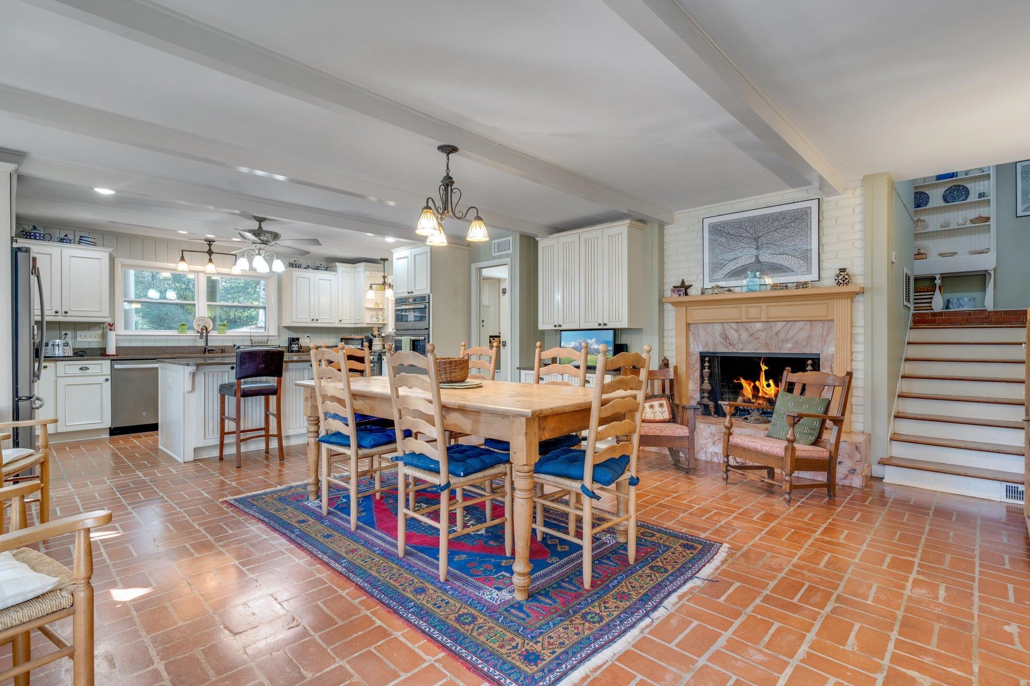520 Middlebrooks Circle