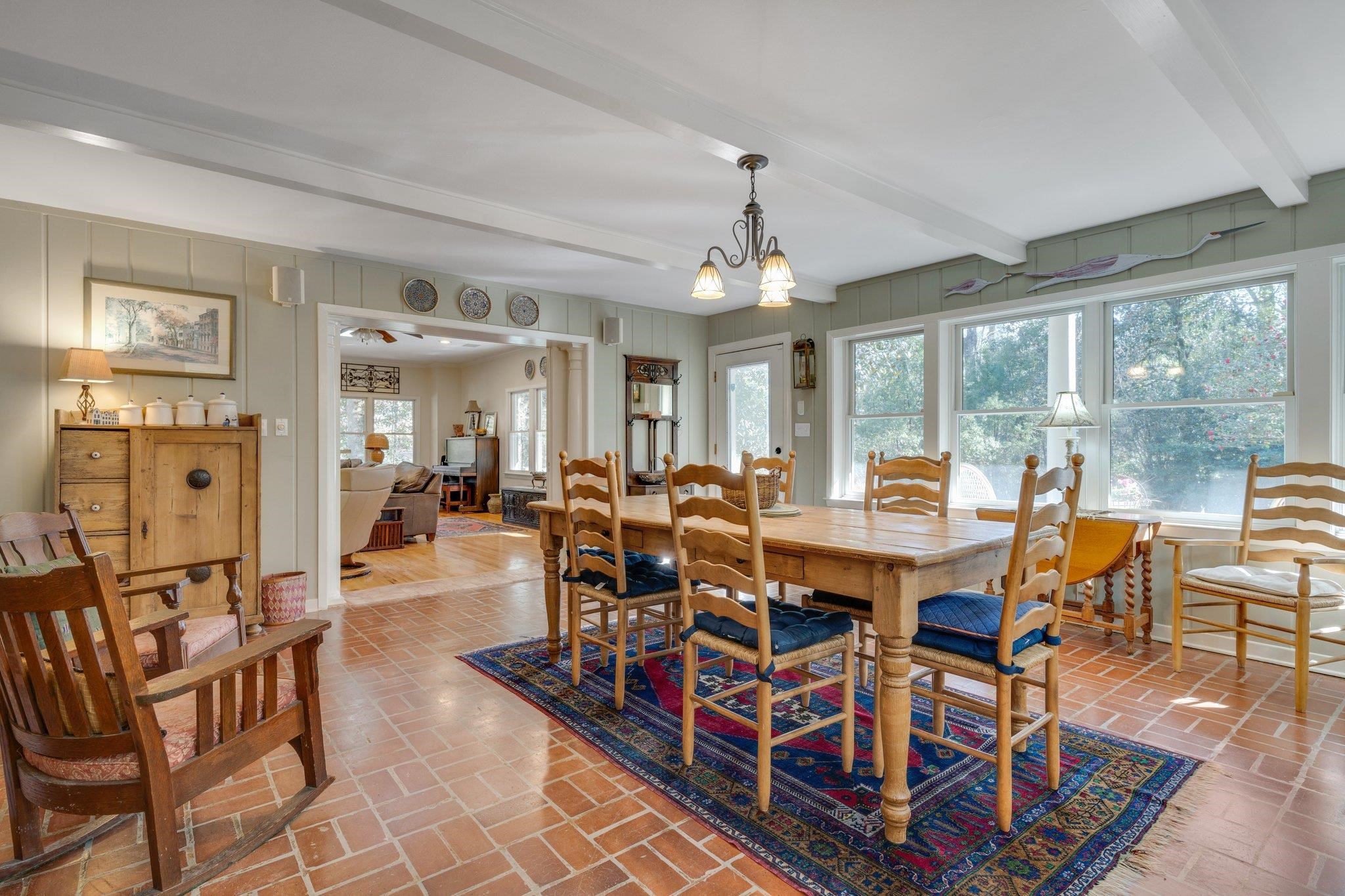 520 Middlebrooks Circle
