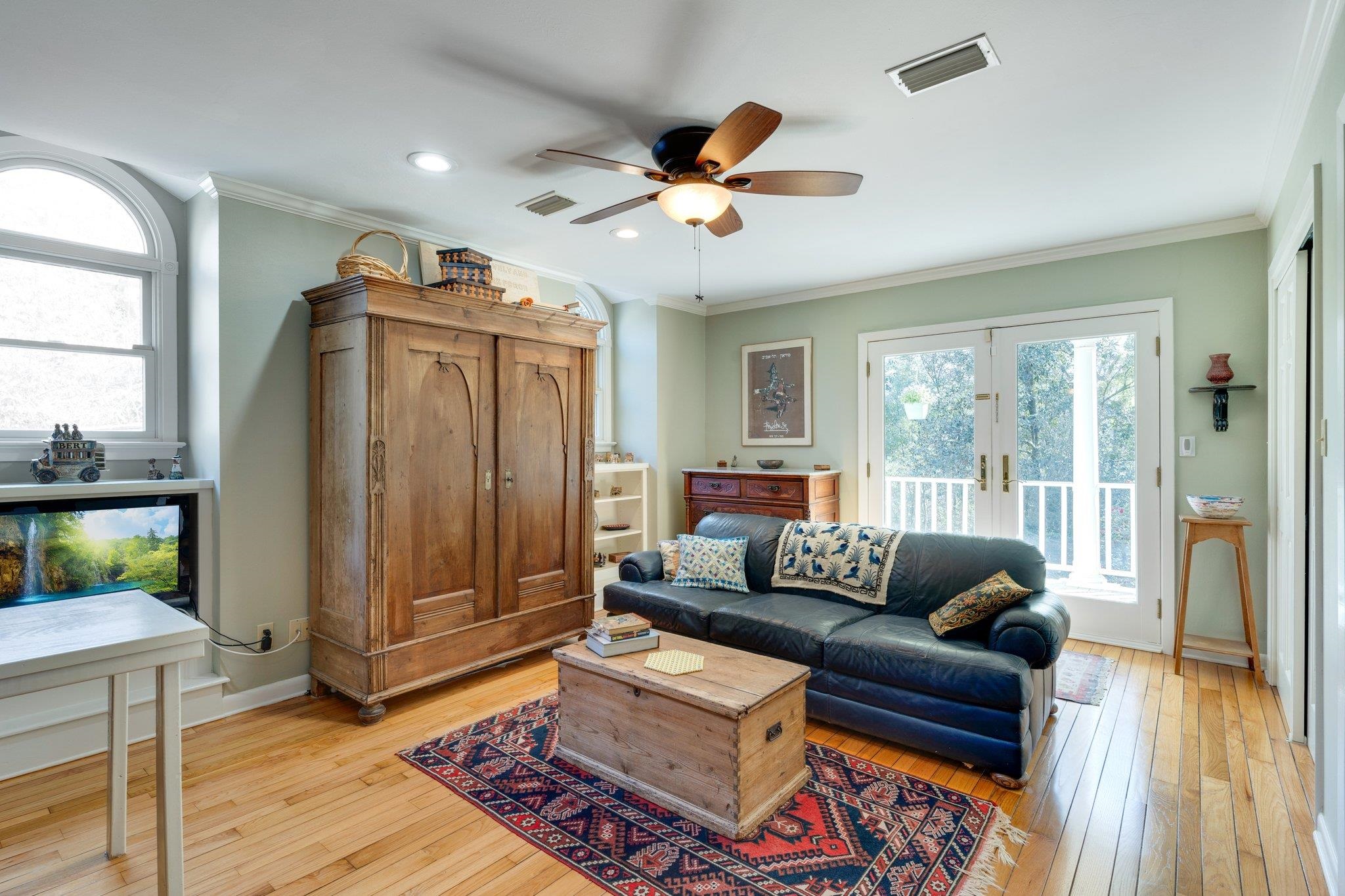 520 Middlebrooks Circle